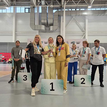 Пациентки сети диализных центров «Нефролайн» стали лучшими на фестивале адаптивных видов спорта «Пари на равных!»